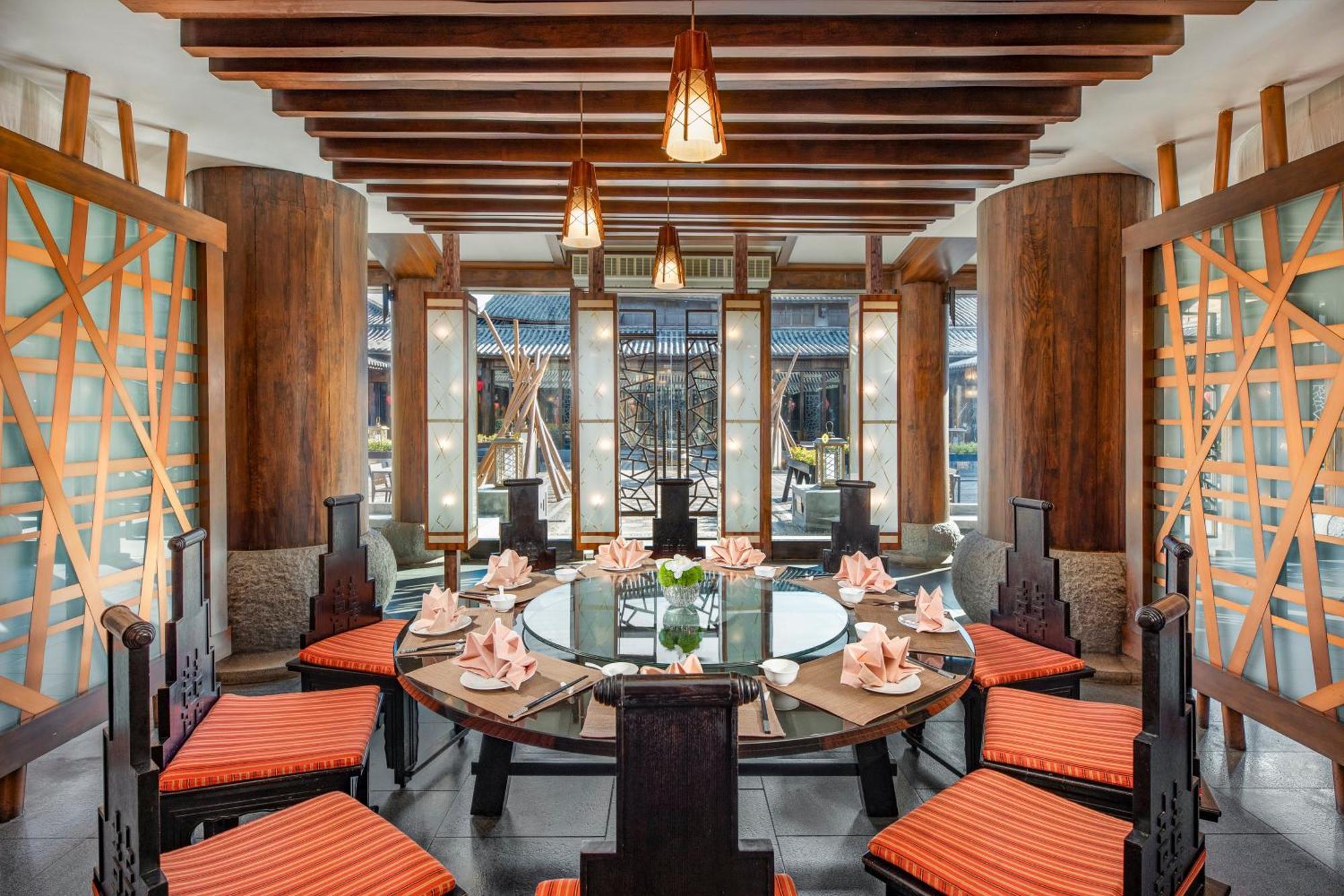 Intercontinental Lijiang Ancient Town By Ihg Resort Lijiang (Yunnan)