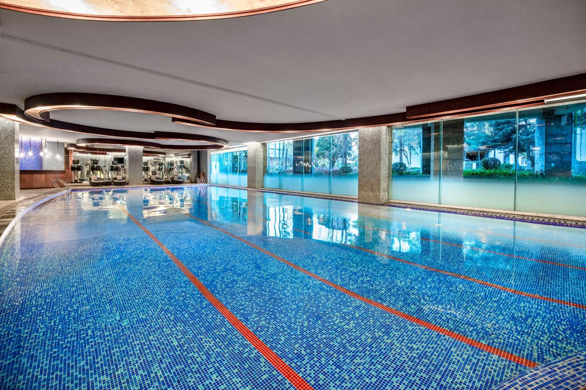 Курортный комплекс Intercontinental Lijiang Ancient Town By Ihg 5*