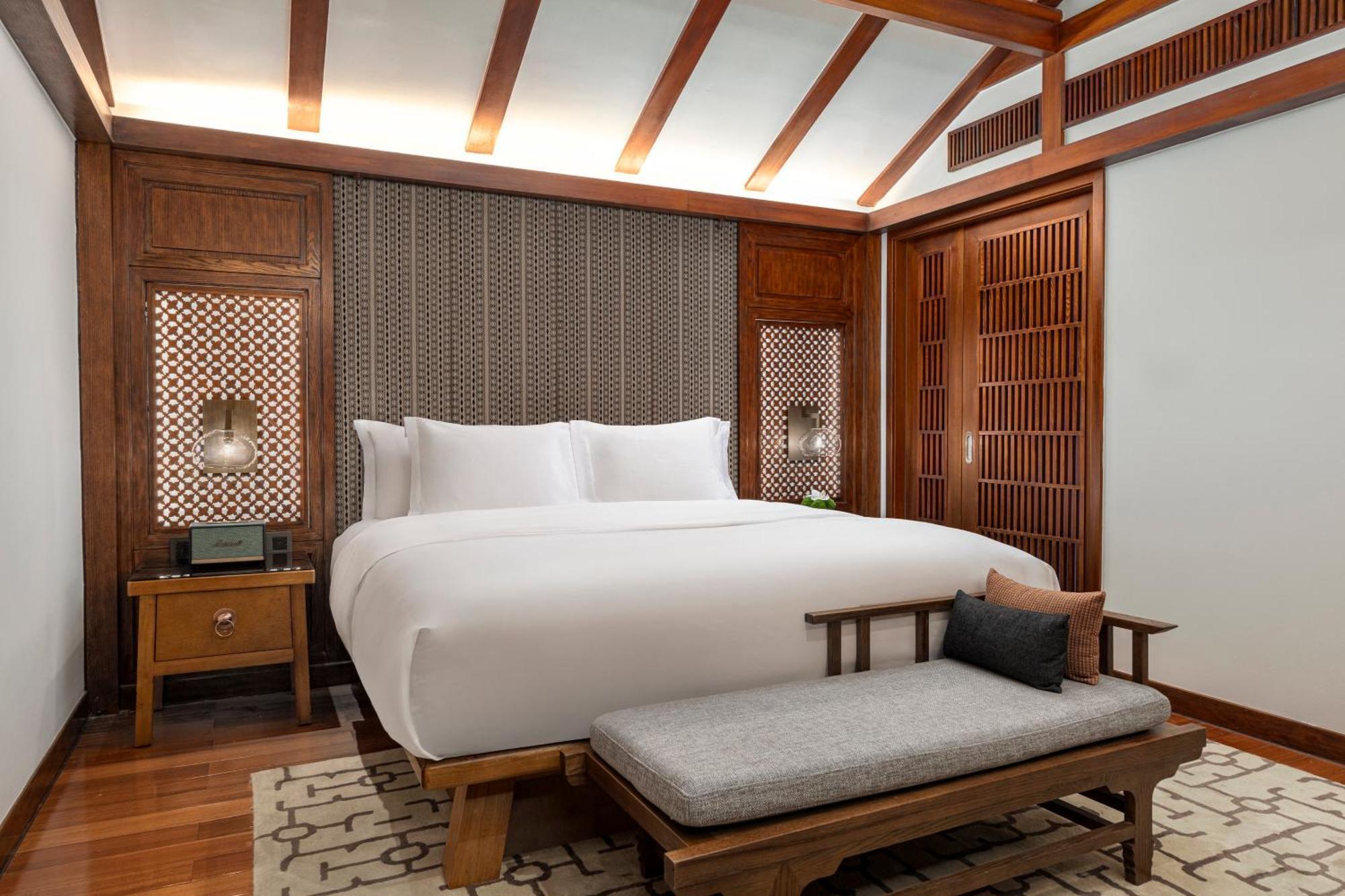 Курортный комплекс Intercontinental Lijiang Ancient Town By Ihg 5*